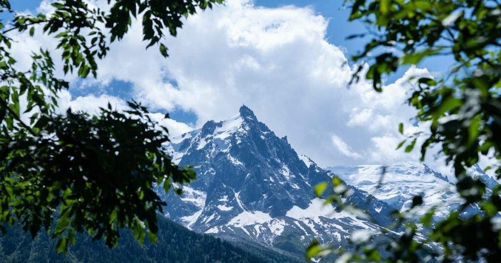Chamonix en été : randonnée et Mer de Glace, aventure alpine incontournable