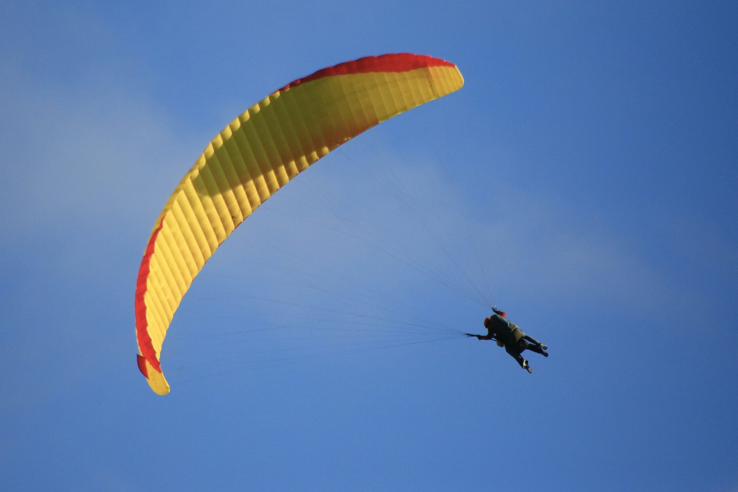 Parapente à Interlaken : spots et tout ce qu'il faut savoir