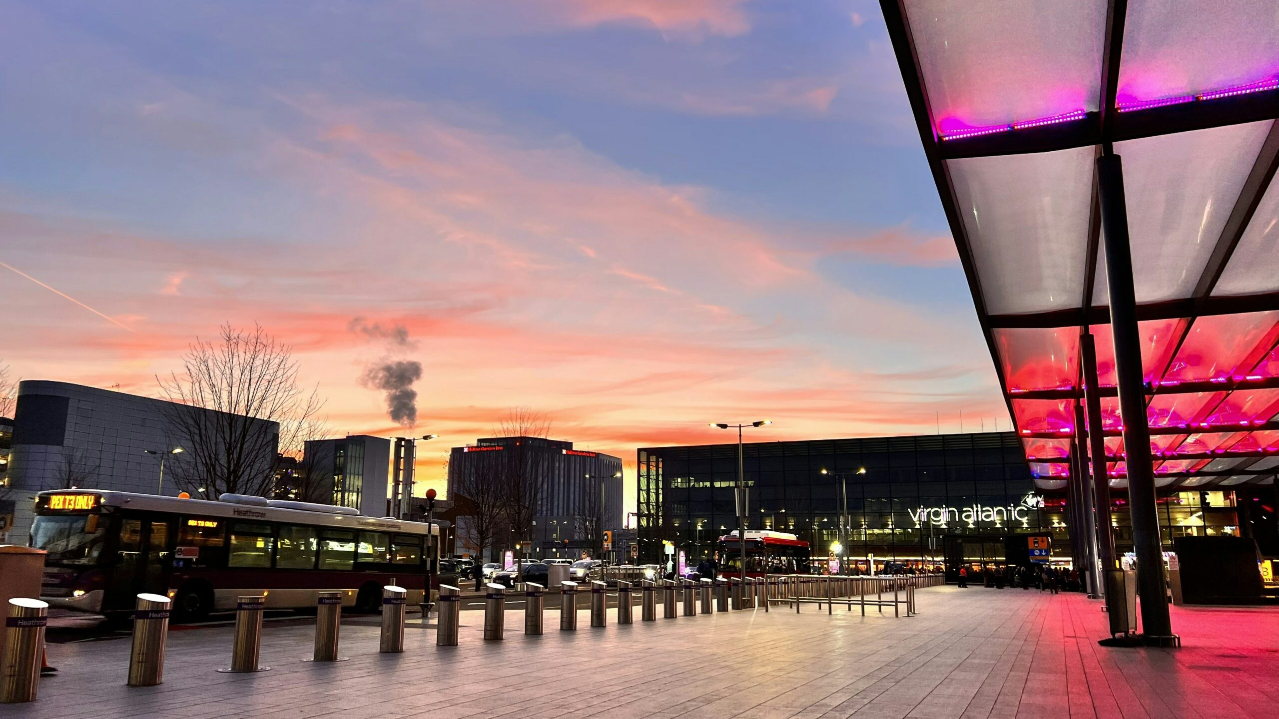 Prix des vols baisse pour les vacances de Pâques 2026 avec Kayak