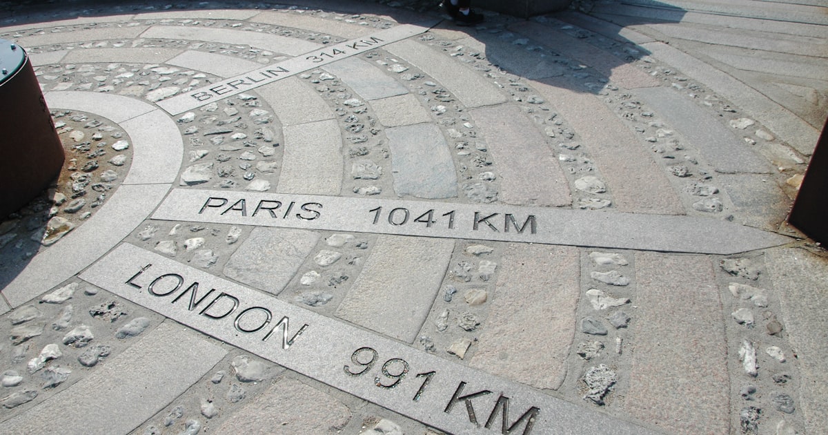 vol Paris Londres pas cher via Paris-CDG et Londres-Stansted