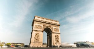 Vols pas cher Paris : offres à moins de 60€ aller-retour à Beauvais