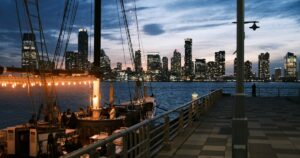 Vols pas cher Paris New York avec compagnie low-cost, expérience abordable et pratique