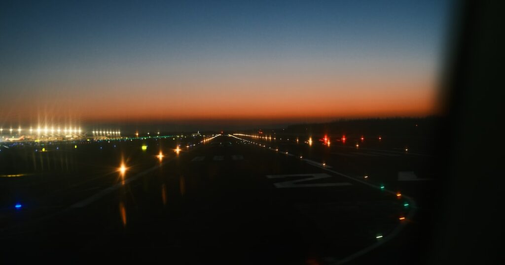 Stratégies pour trouver des billets avion pas cher malgré la hausse des prix