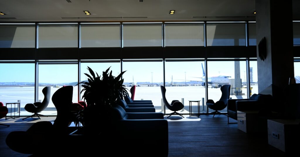 Vols annulés dans les aéroports français à risque de retards
