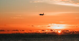 Baisse des prix billets avion Méditerranée été 2026, opportunités de voyage abordables
