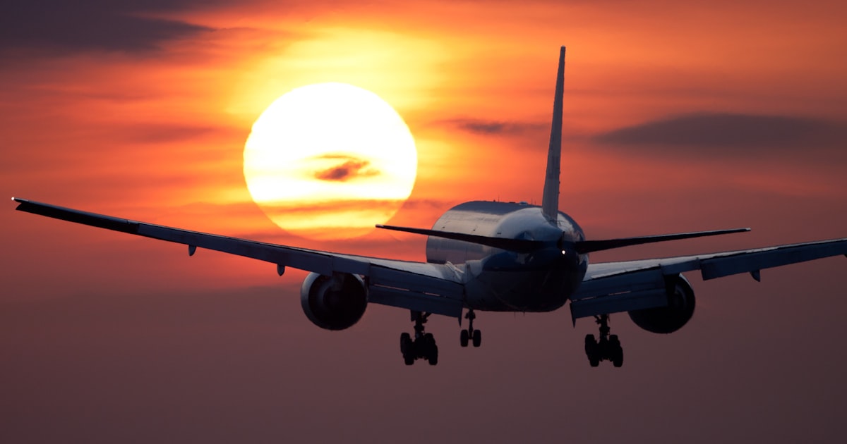 Vols annulés perturbent les vacances d'été 2026, billets plus chers